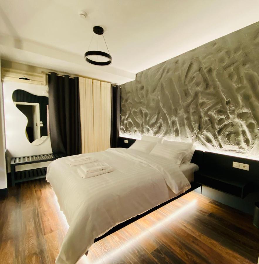 Tirana Central Rooms Экстерьер фото