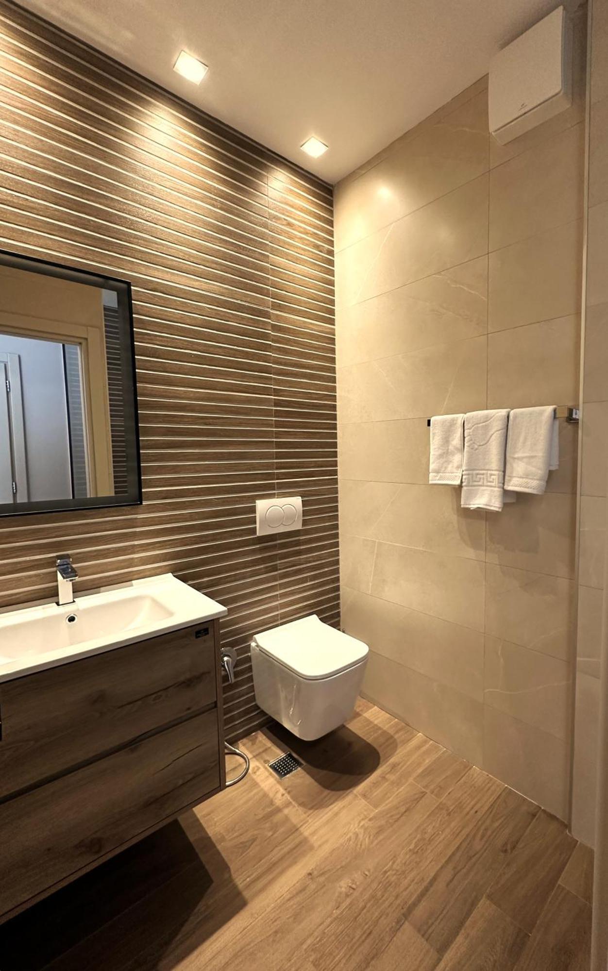 Tirana Central Rooms Экстерьер фото