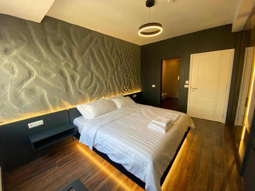 Tirana Central Rooms Экстерьер фото